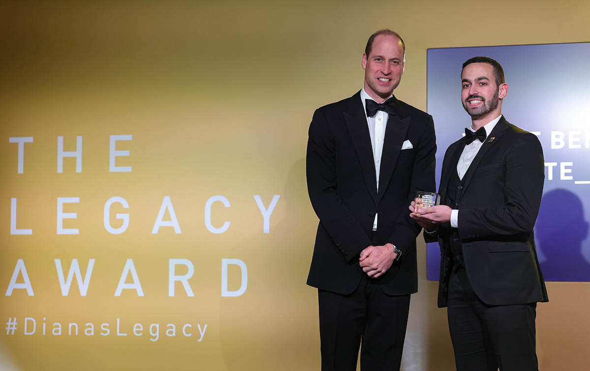 Yusuf Ben-Tarifite, founder of The Aspiring Medic, receiving the prestigious Diana Legacy Award 2024, presented by HRH The Prince of Wales.