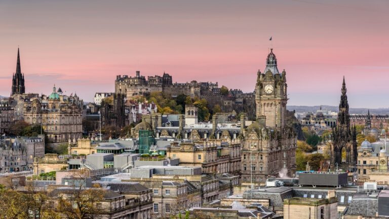 Pink sunrise over the city of Edinburgh